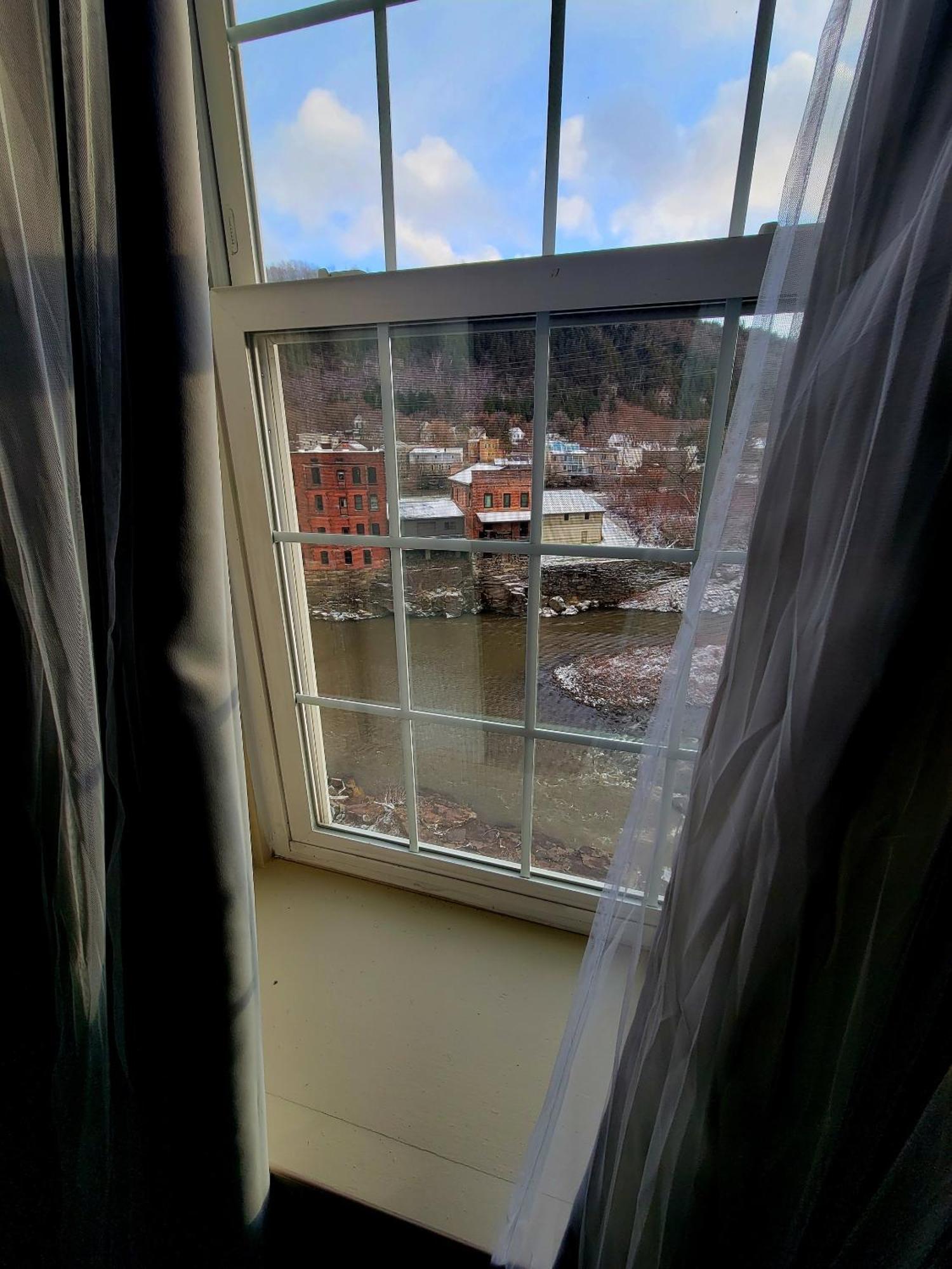 The Inn At Stone Mill Little Falls Værelse billede
